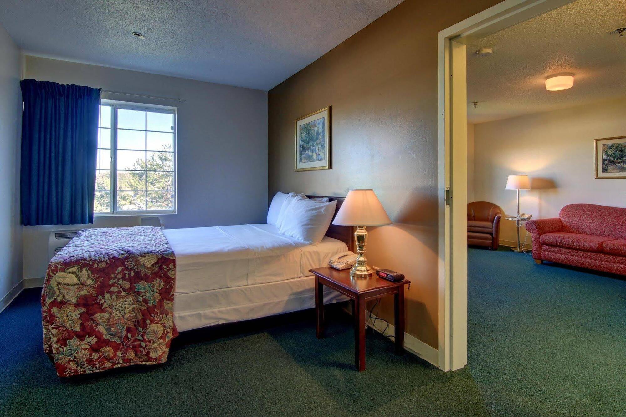 Intown Suites Extended Stay Atlanta Ga - Snellville Eksteriør billede